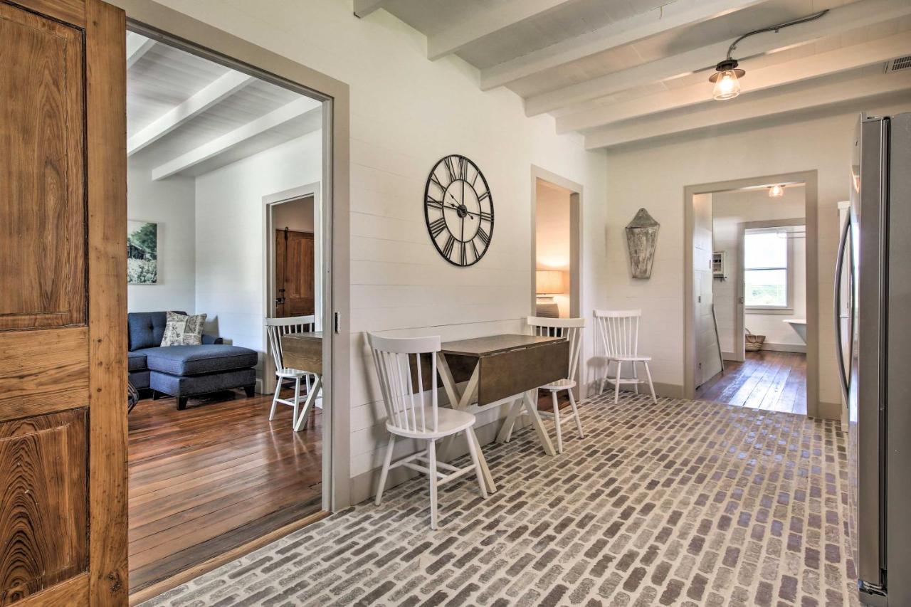 Peaceful Schulenburg Farmhouse With Fire Pit And Grill Екстер'єр фото